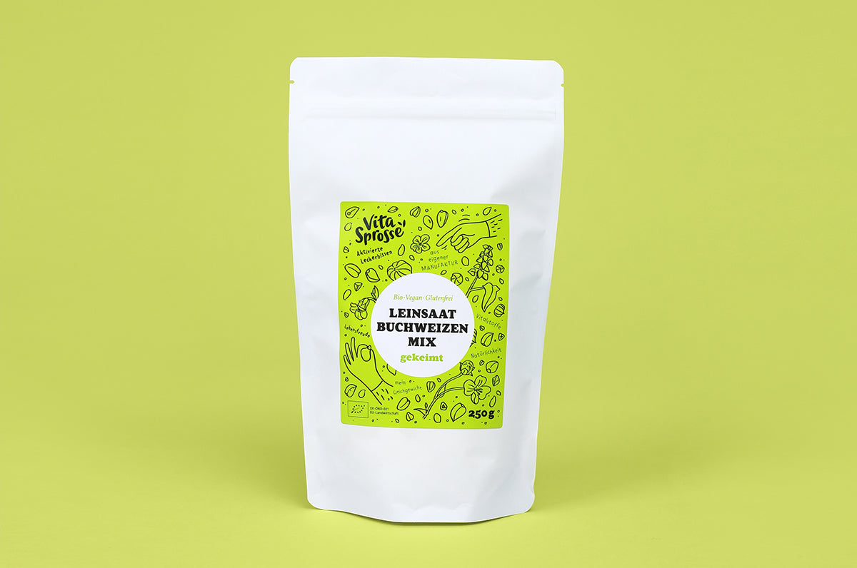 Buchweizen-Leinsaat-Mix gekeimt